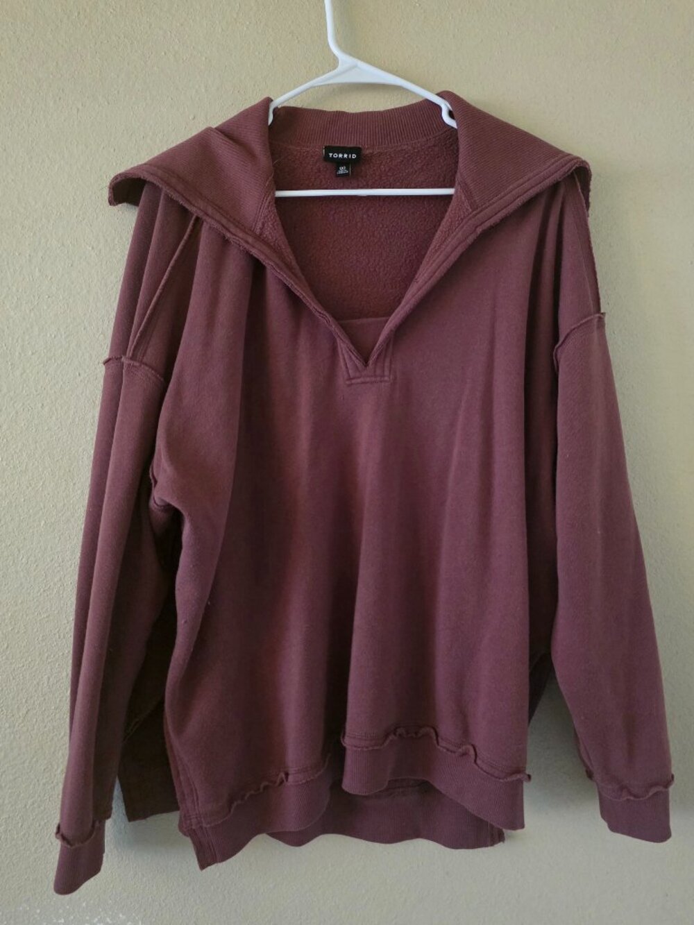 Torrid Size 00 Oversized Pink Sweatshirt
